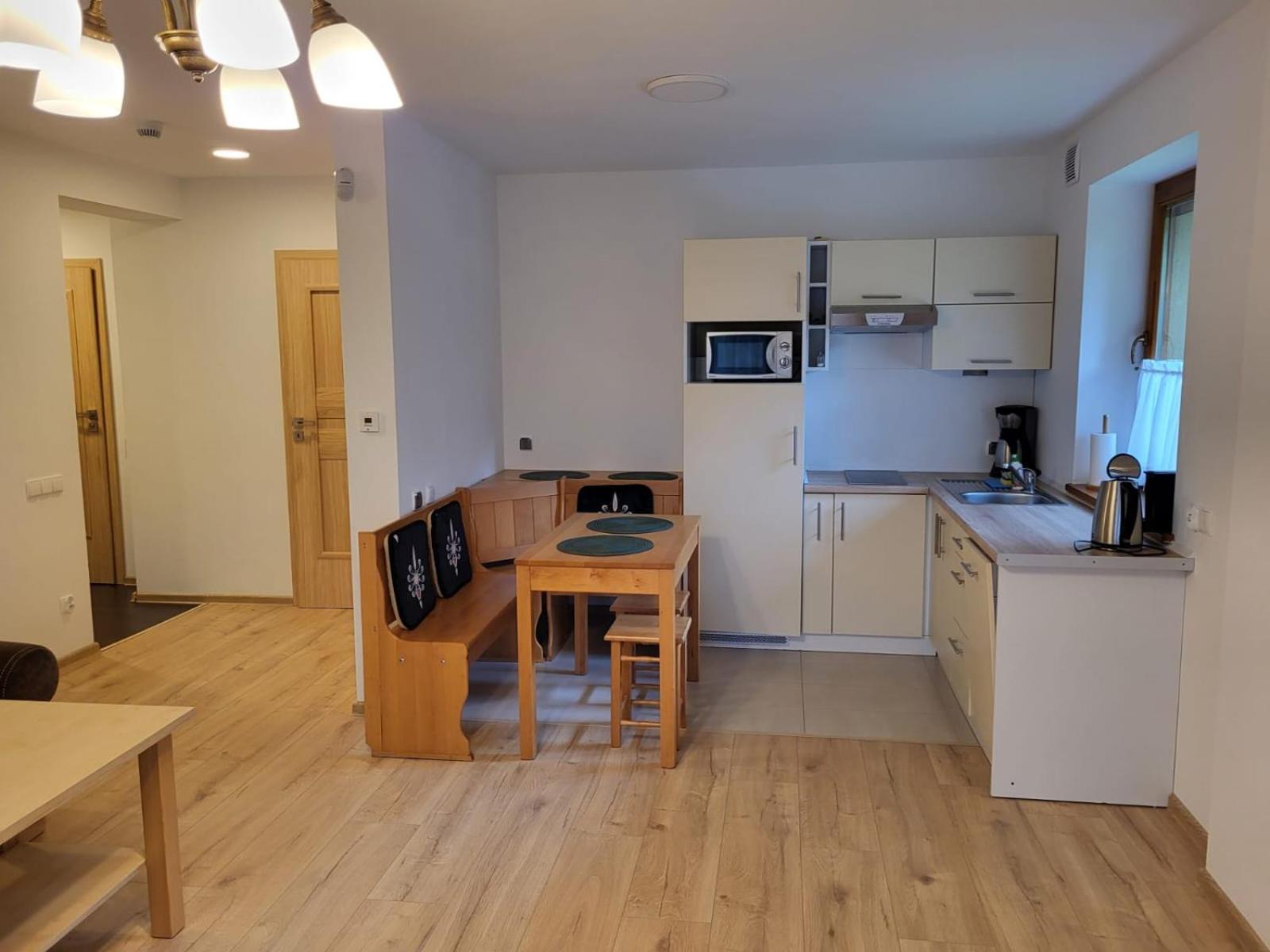 Apartamenty Convallis コシチェリスコ エクステリア 写真
